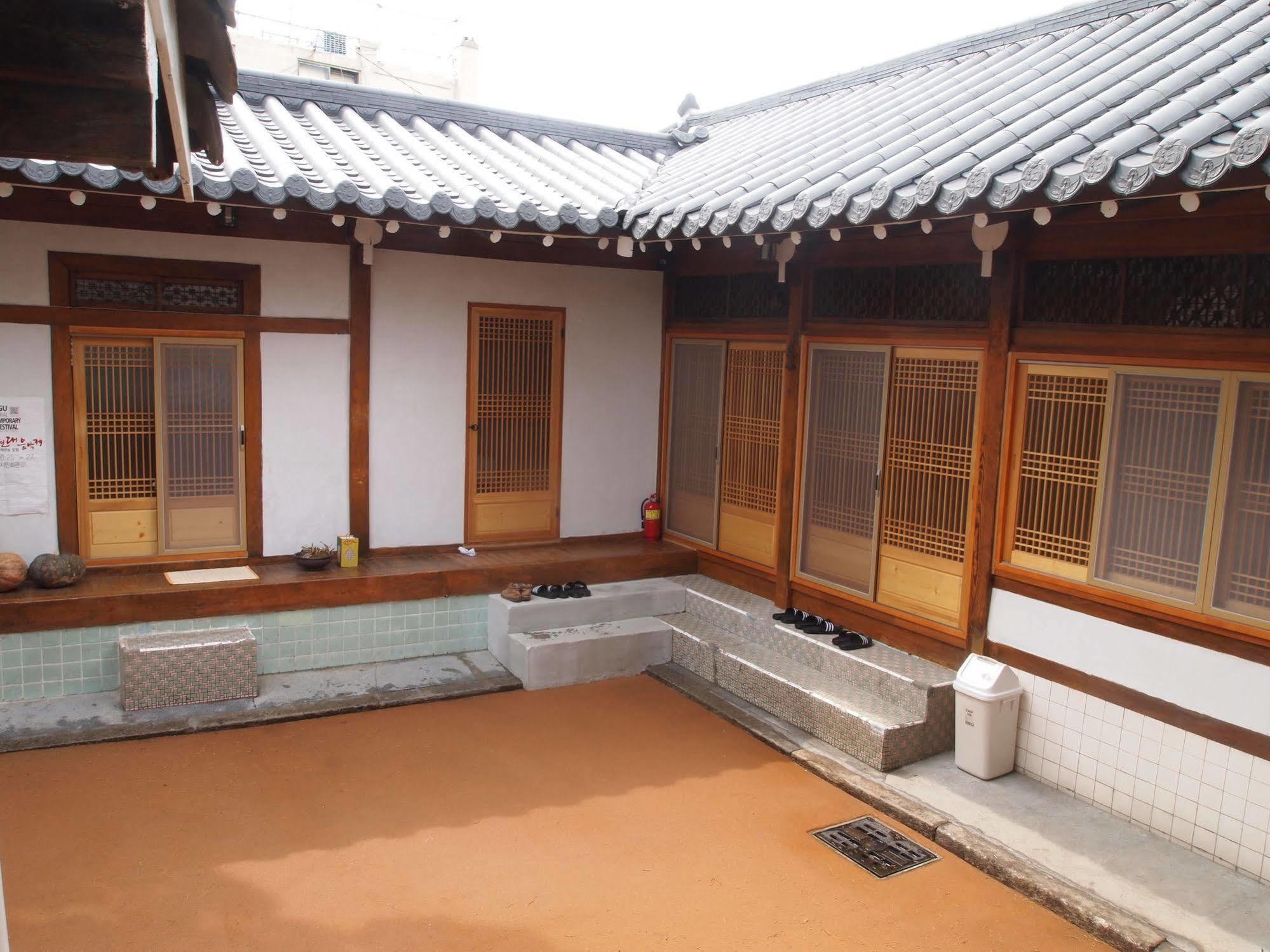 Empathy Hanok Guesthouse Тэгу Экстерьер фото